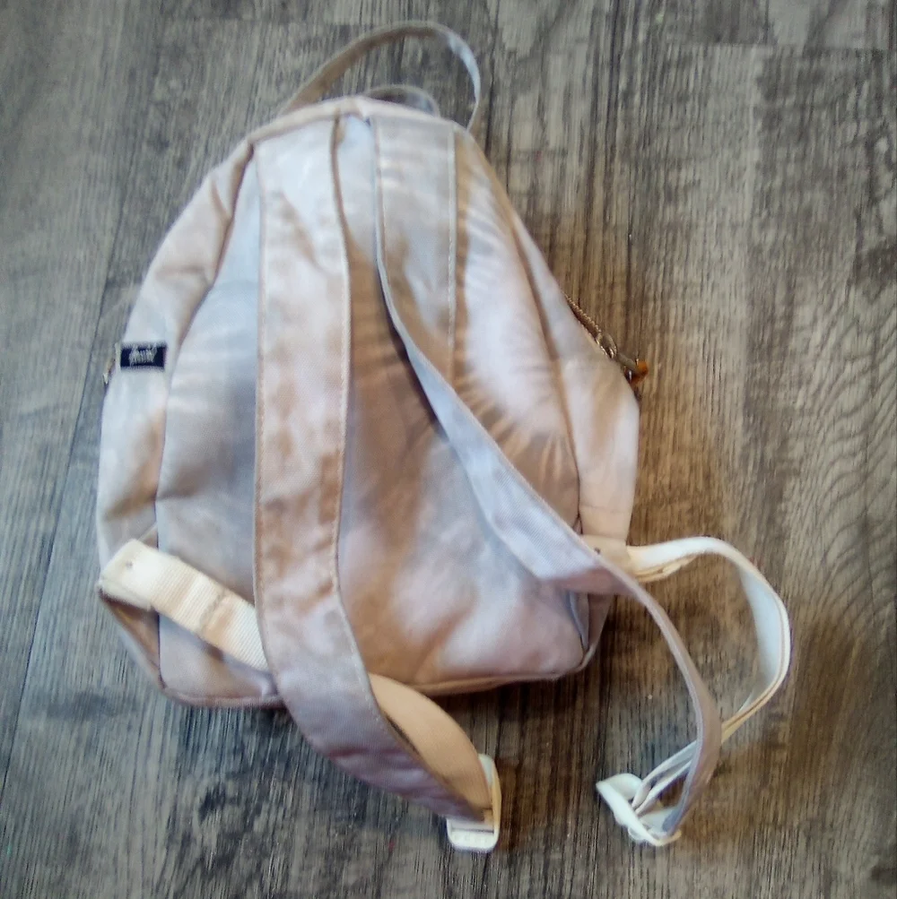 Herschel Supply Company Cream Backpack
